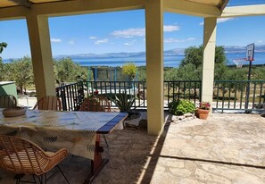 House, Smoking - Holiday Houses, Villas Mario - With Pool (Supetar)
