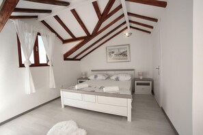 House, Smoking - Holiday Houses, Villas Mario - With Pool (Supetar)