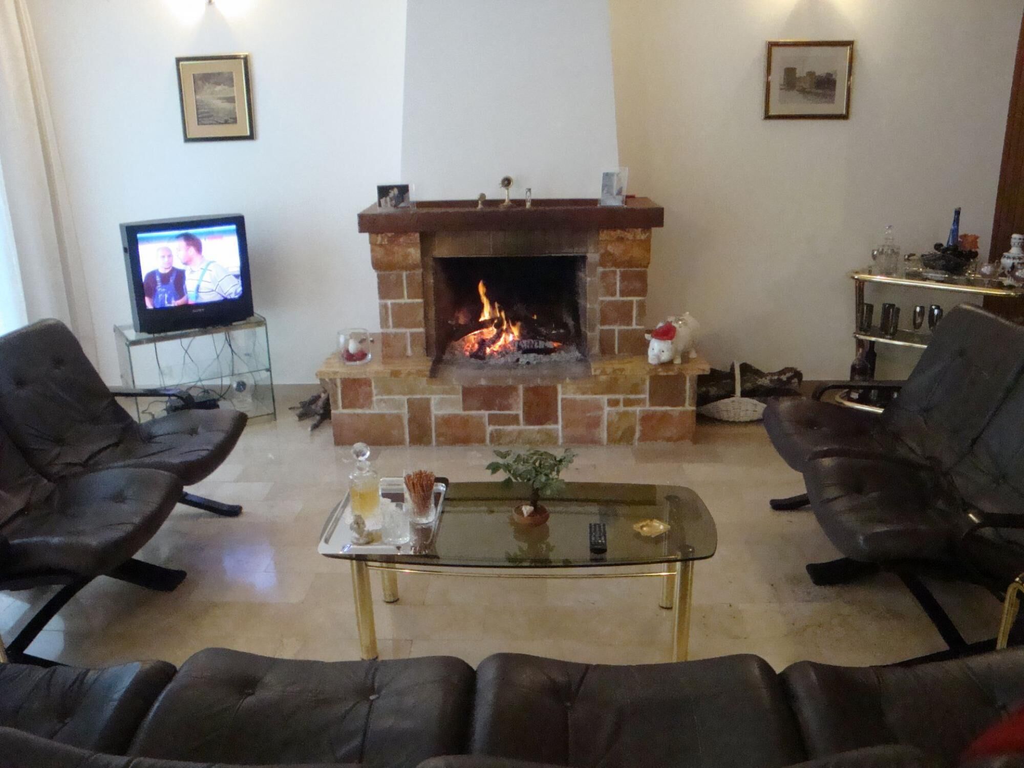 Apartment, Smoking | 4 bedrooms