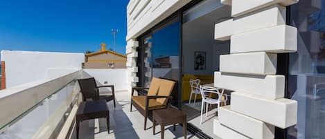 Panoramic Apartment | Terrace/patio