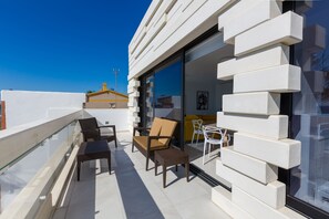 Panoramic Apartment | Terrace/patio - Seafront Calabeach (Rincon de la Victoria)