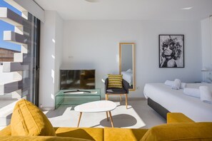 Panoramic Apartment | Living area | 42-inch Smart TV with digital channels - Seafront Calabeach (Rincon de la Victoria)