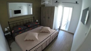 Apartment - Apartments Slavena - With Pool (Okrug)