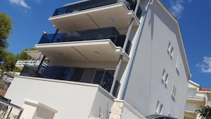 Exterior - Apartments Slavena - With Pool (Okrug)