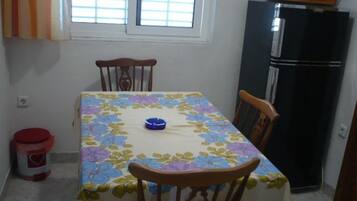 Apartamento, para fumantes | 1 quarto