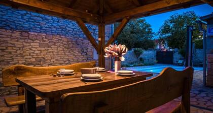 Holiday Houses, Villas Tihomir - With Pool