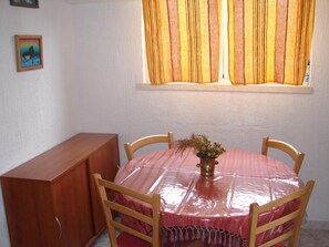 2 bedrooms - Apartments Emilija - Close to the sea (Postira)