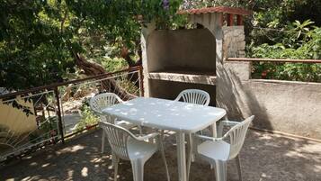 House, Smoking | 1 bedroom