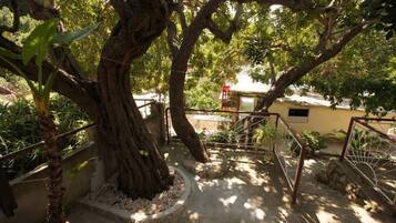 House, Smoking | 1 bedroom