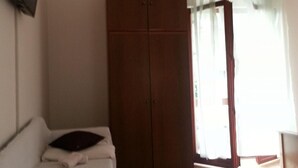 Unclassified image, 4 of 10, button - Apartments Zvone - 50 M From the sea (Dugi Rat)