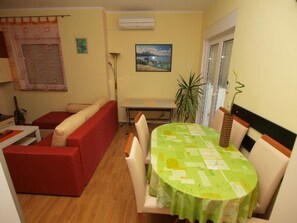 Apartamento, para fumantes | 2 quartos