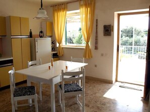 2 عدّة غرف نوم