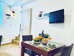 Apartment, Smoking | 1 bedroom - Apartments Andro - 30 m From sea (Supetar)