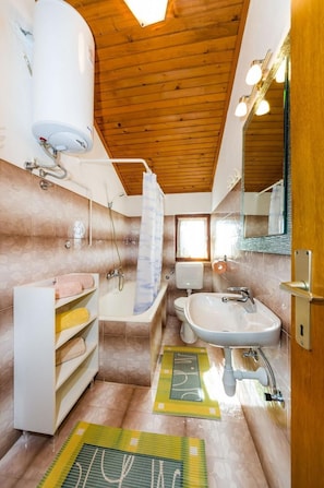 Apartment, Smoking | 3 bedrooms - Apartments Matkos - With Garden and Terrace (Nin)