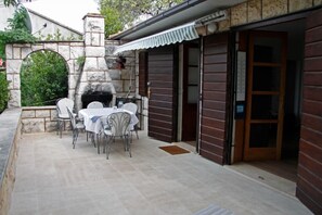 Maison, fumeur | 2 chambres