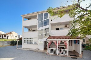 Exterior - Apartments Kety - Cosy With Balcony (Novalja)