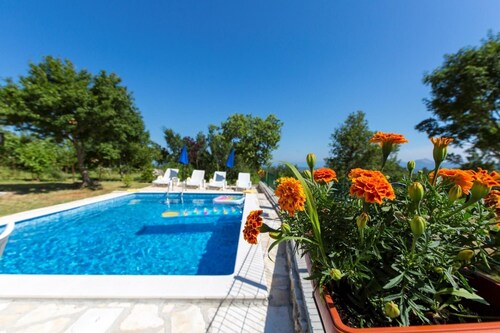 Holiday Houses, Villas Josip - Private Swimming Pool