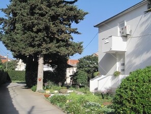 3 عدّة غرف نوم