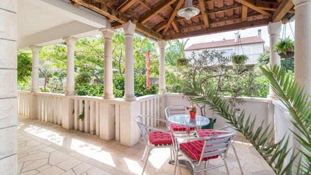 Apartamento, fumadores | 2 dormitorios