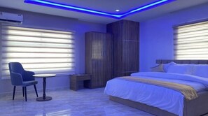 Singola Standard, 1 letto king, non fumatori | Wi-Fi gratuito
