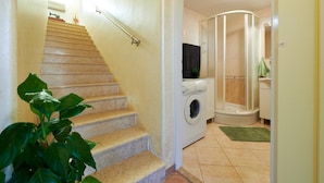 Casa, para fumadores | 3 habitaciones 