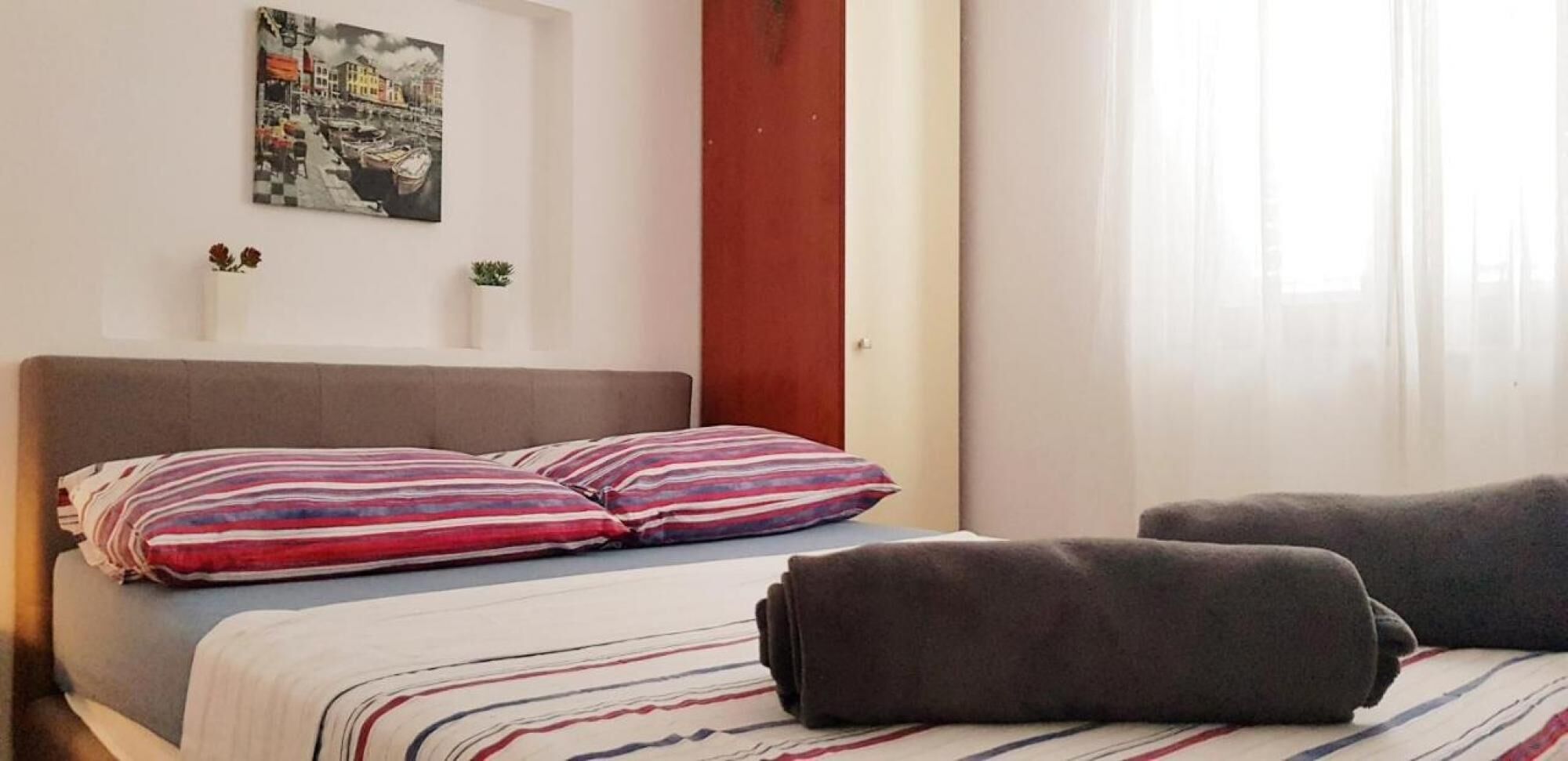 2 عدّة غرف نوم