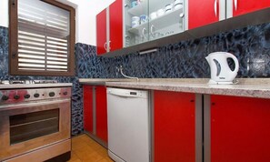 Appartement, fumeurs | 2 chambres