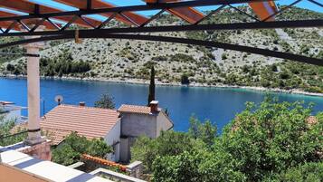 Apartment, Smoking | 3 bedrooms