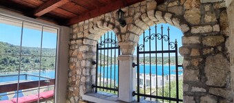 Apartments Petar - 30m From the sea