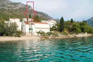 Apartment, Smoking | Exterior