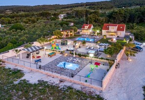 House - Holiday Houses, Villas Ivan - Open Pool (Supetar)