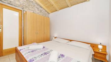 House, Smoking | 2 bedrooms