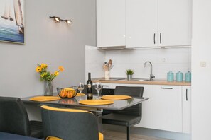 Căn hộ, hút thuốc | 2 phòng ngủ 
