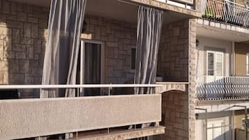 Apartment, Smoking | 1 bedroom