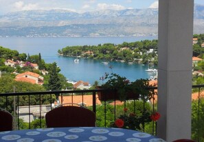 Apartment, Smoking | 3 bedrooms - Apartments Ivope - With Great View (Supetar)