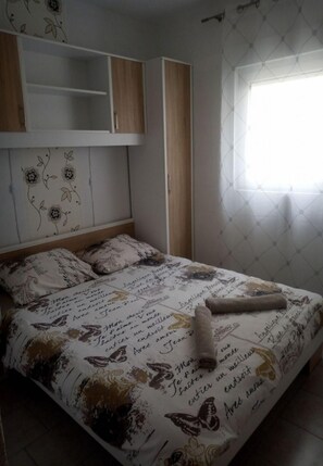 Apartamento, para fumantes | 2 quartos