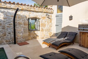 2 عدّة غرف نوم