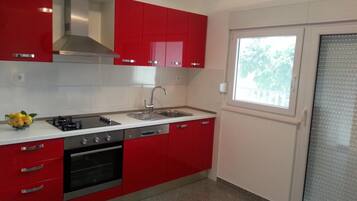 Apartamento, para fumantes | 2 quartos