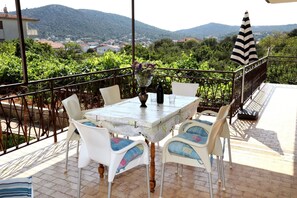 Apartment, Smoking | 2 bedrooms - Apartments Marin - Comfortable Apartment Near sea (Marina)