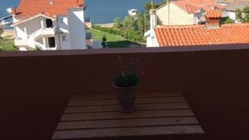 Apartment, Smoking | 2 bedrooms