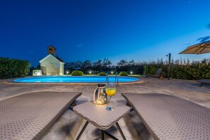 House | 3 bedrooms - Holiday Houses, Villas Oasis Village Villa - Heated Pool (Privlaka)