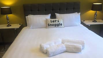 City Apartment | 2 bedrooms, individually decorated, individually furnished