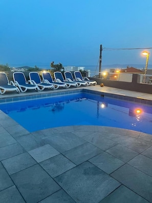 Room - Holiday Houses, Villas Sandra - With Pool (Makarska)