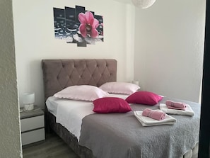 Casa, para fumantes | 5 quartos