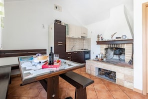 House, Smoking | 1 bedroom