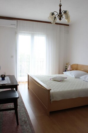 Apartment, Smoking - Apartments Marija - Free Parking (Supetar)