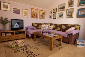 Apartamento, para fumantes | 2 quartos