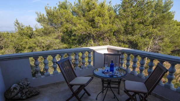 Apartment, Smoking - Apartments Tin - Comfortable Apartment Near Beach (Preko)