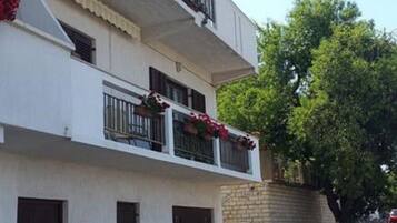 Apartment | Exterior