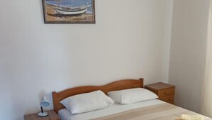 Unclassified image, 4 of 18, button - Apartments Slava - Private Parking (Nin)